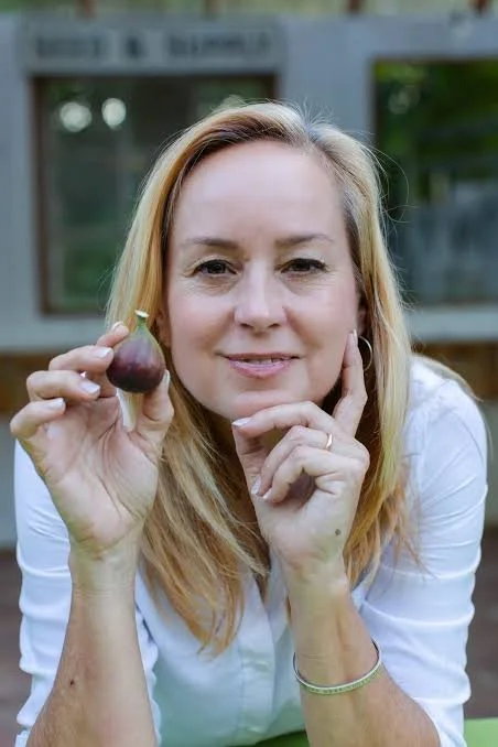 Toni Farmer