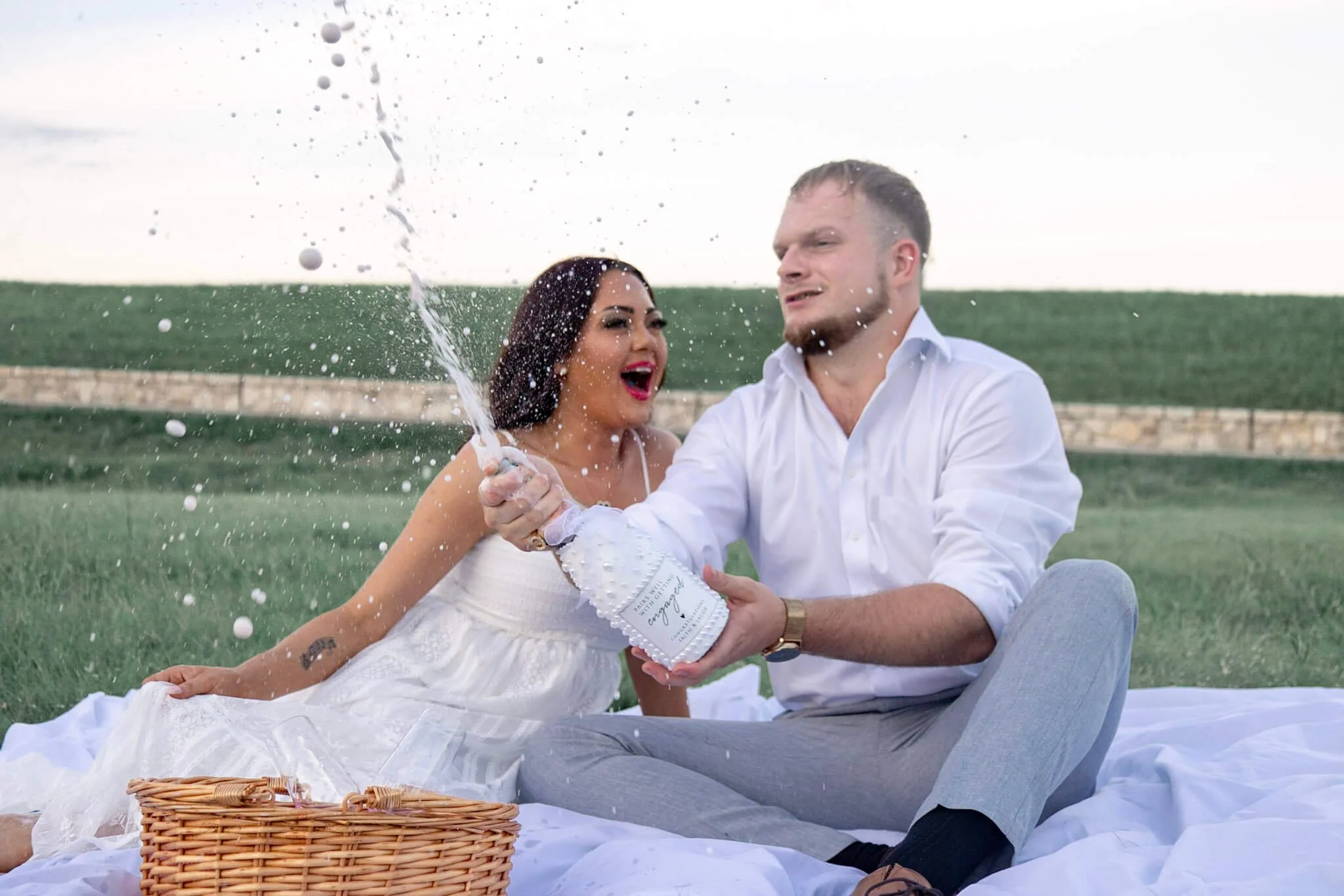 BeeCaptured lifestyle portrait of a couple