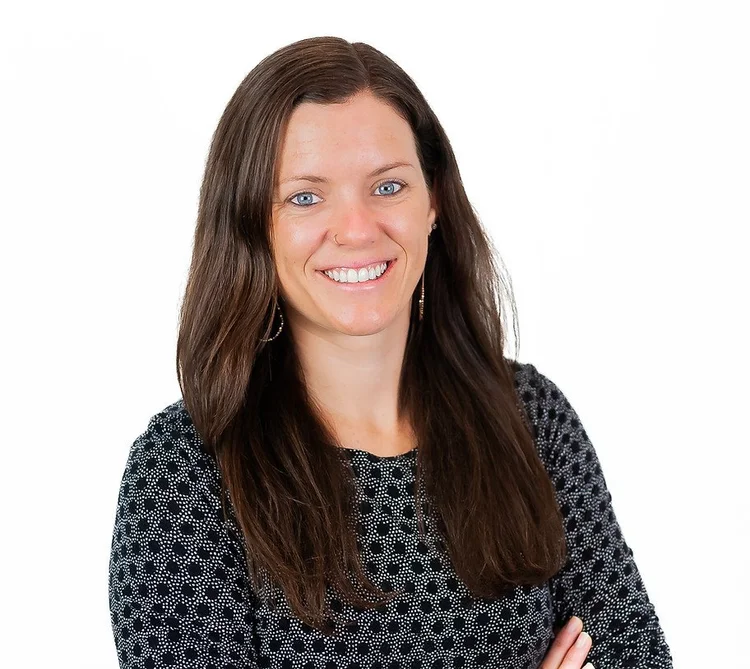 Portrait of Janelle Edens.