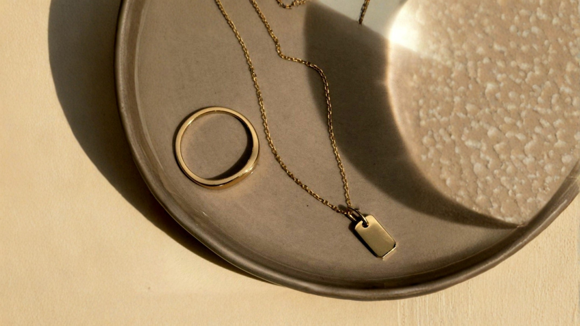 Nuvo jewelry