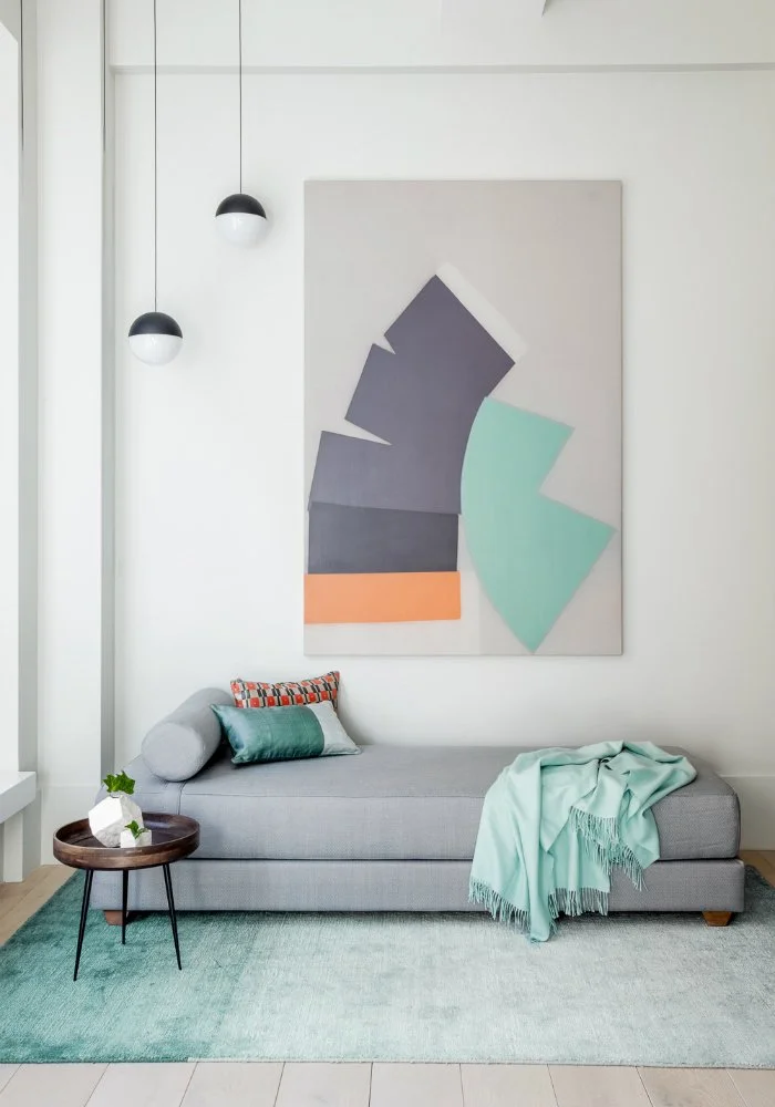 Park Avenue South Loft, floating wall shelves