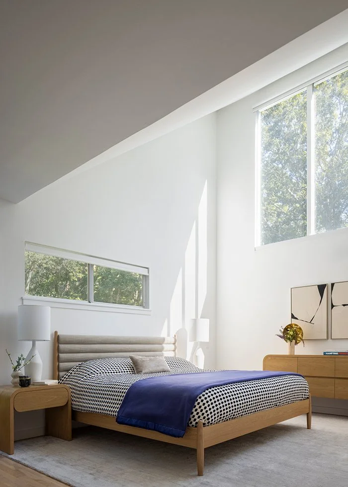 Modern bedroom, vaulted ceiling, clerestory windows