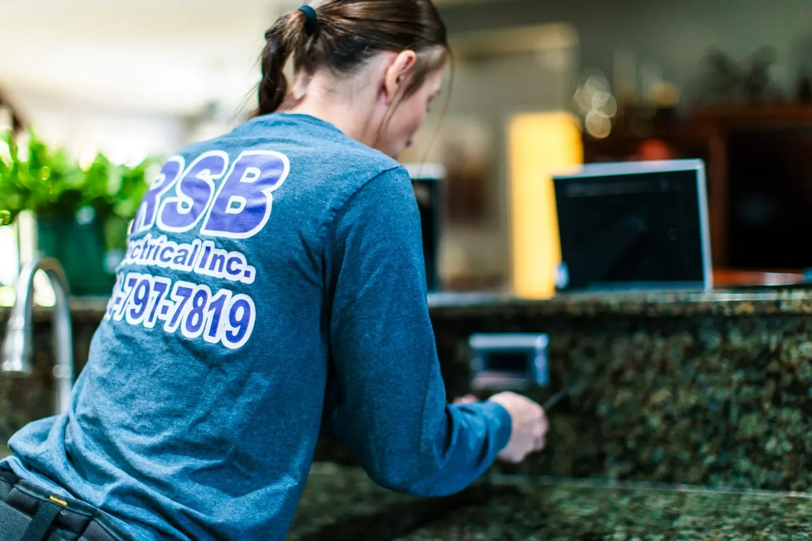 Kitchen counter outlet repair — RSB Electrical, Mesa AZ