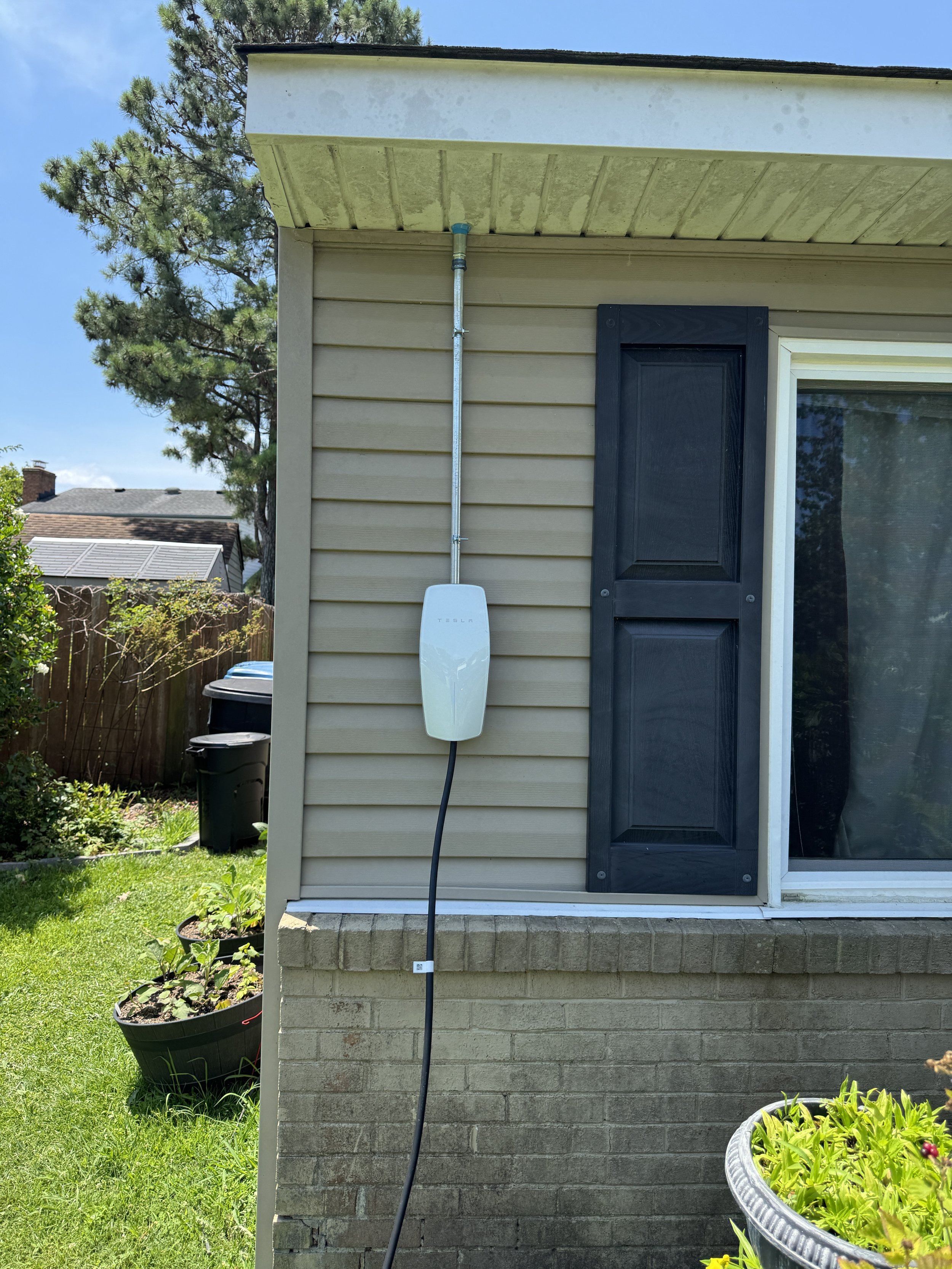 Wall charger set up and working at a Suffolk, VA home