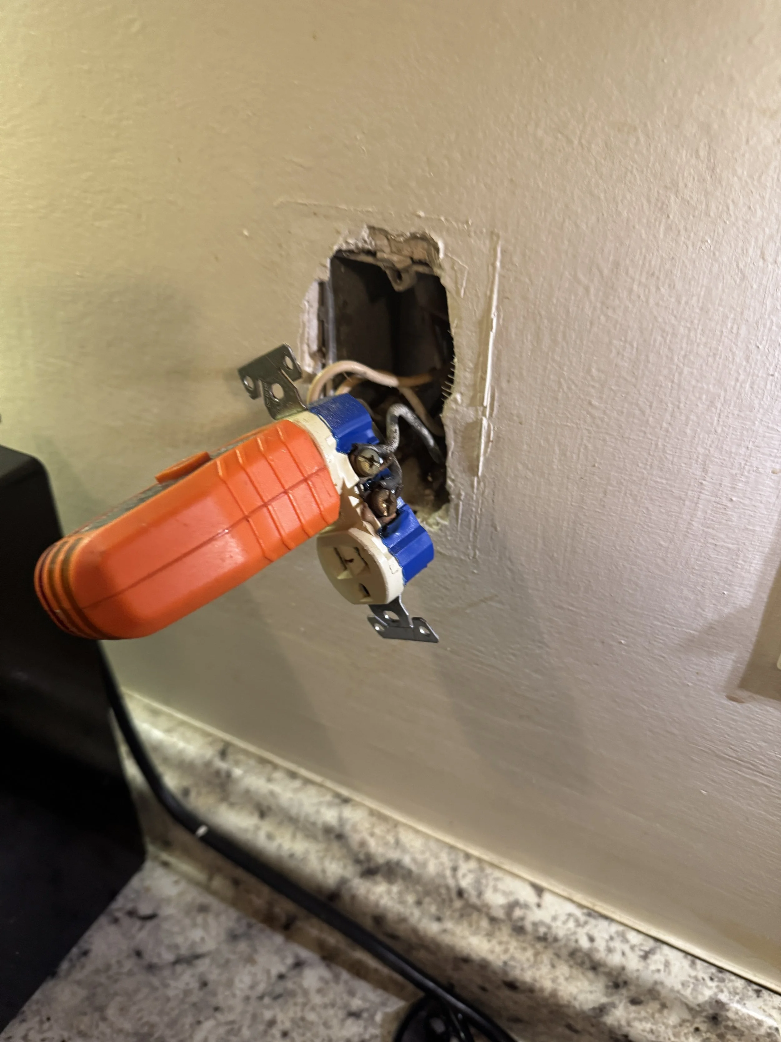 Electrical Repair & Troubleshooting in Virginia Beach, VA