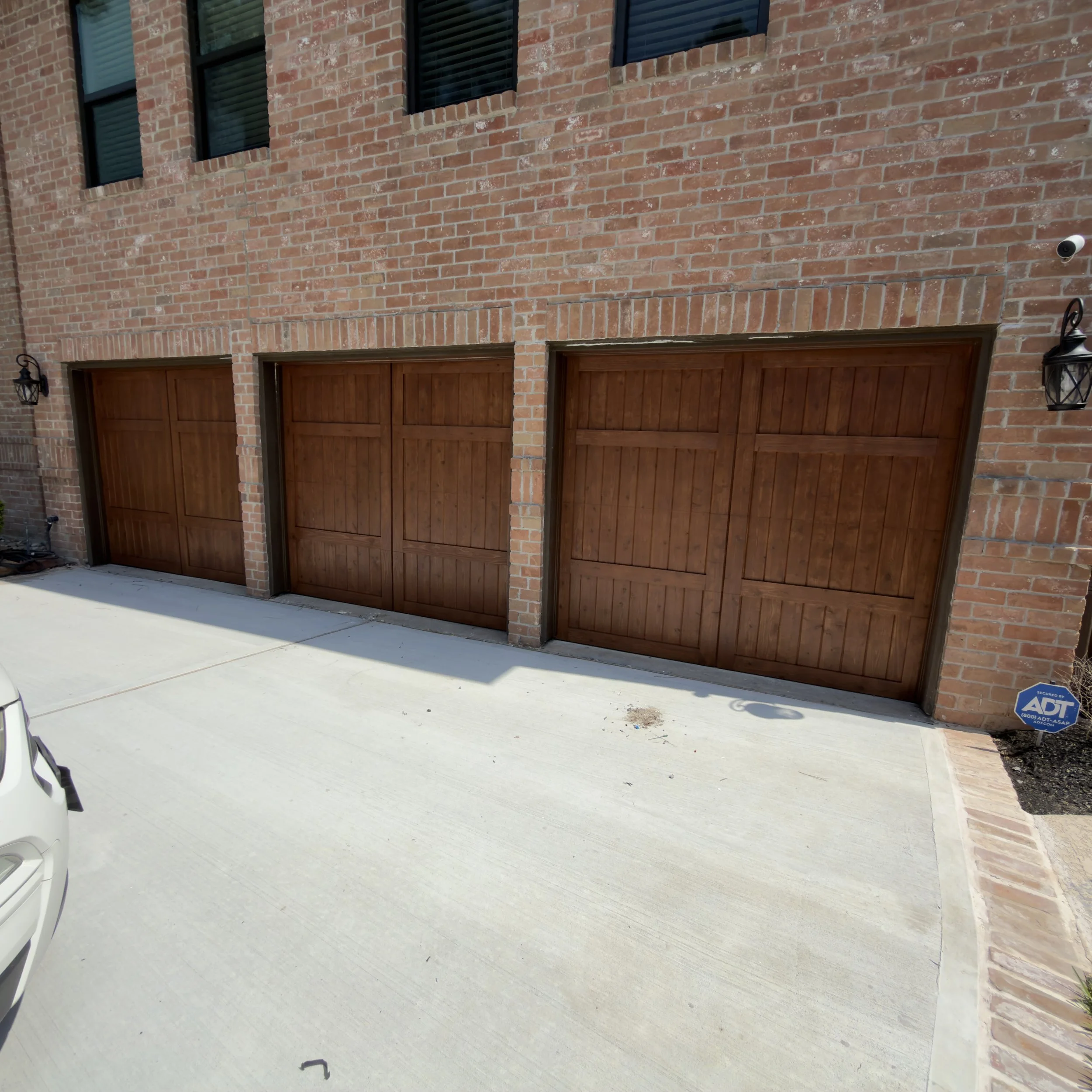 New garage door installation in Conroe TX by Palacios Construction Group