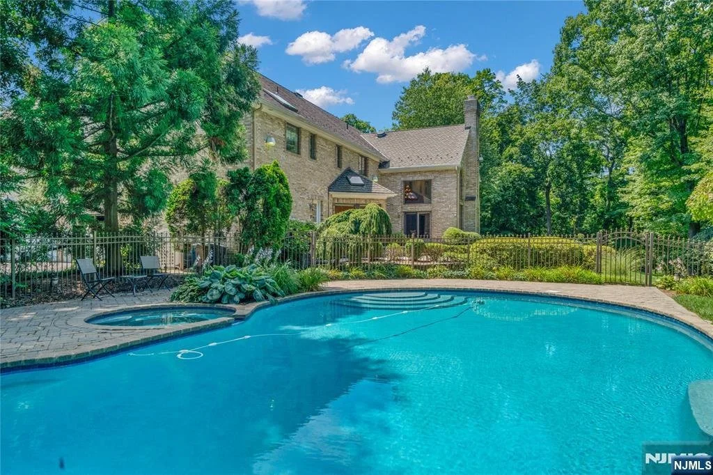 Commercial community pool, Bergen County NJ
