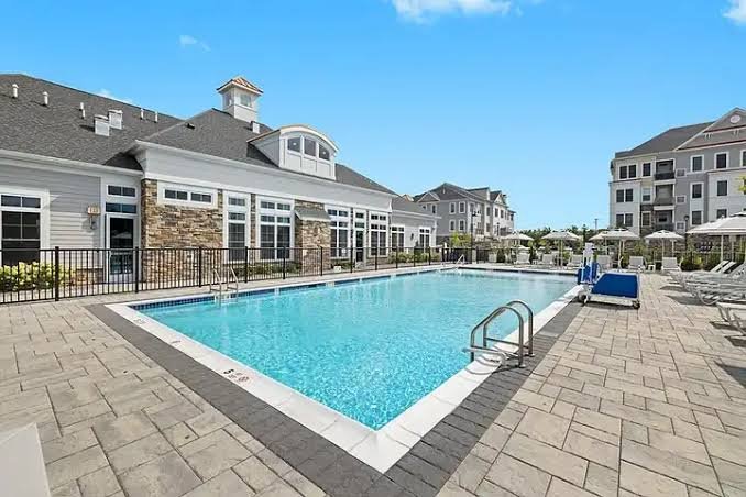 Commercial community pool, Middlesex County NJ