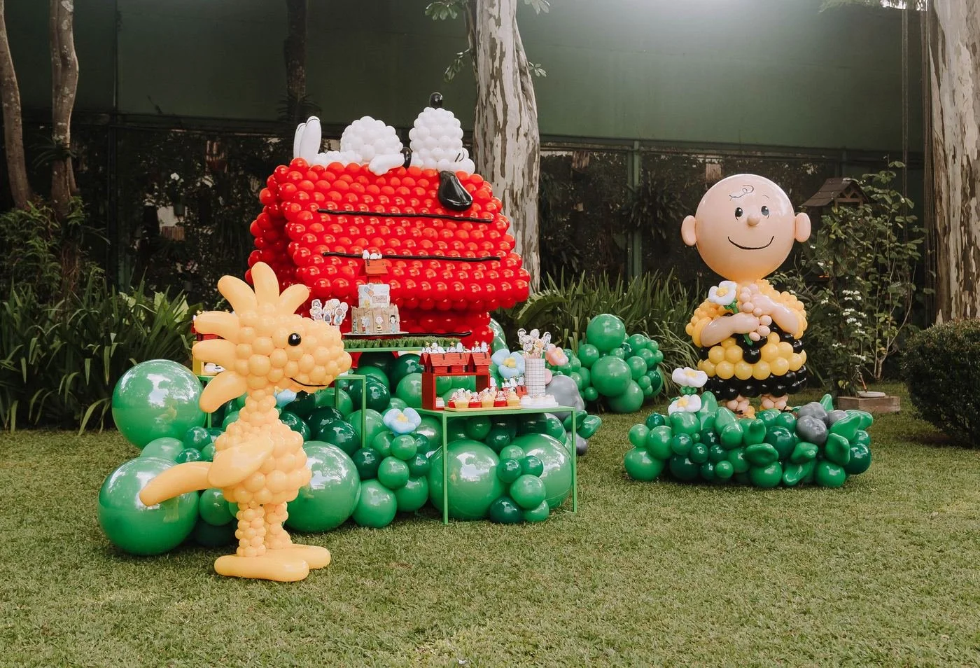 Festa infantil com esculturas de balão