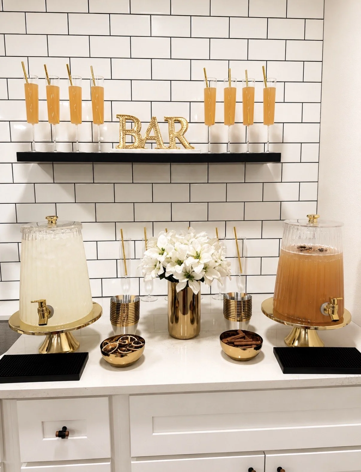 DIY self-serve bar display by Marti NiNi
