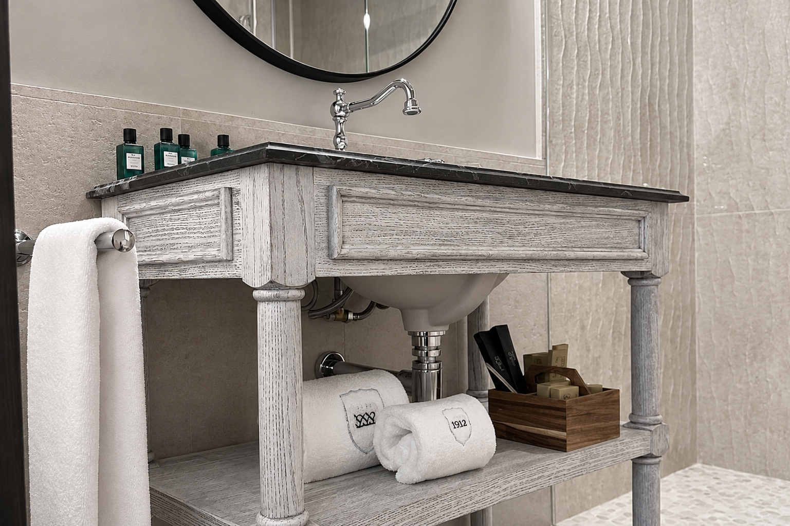 El Castillo Junior Suite