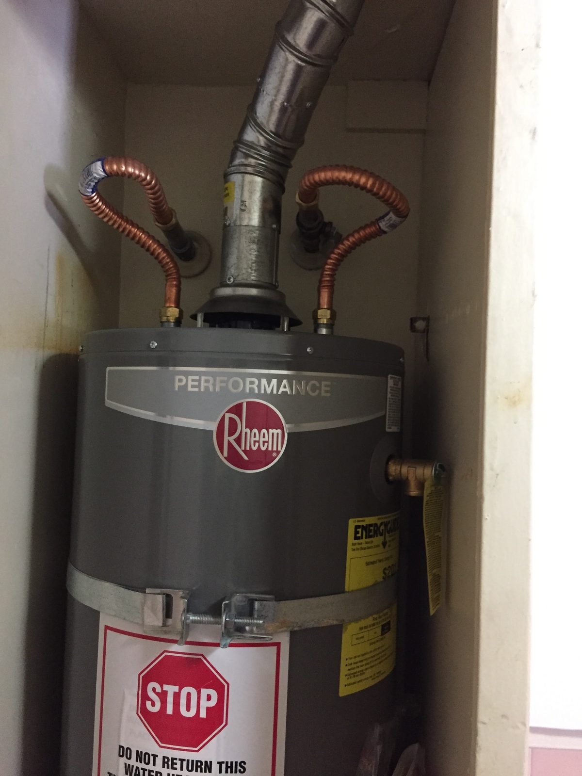 Water heater replacement in Paramount, CA by Ser Plumbing