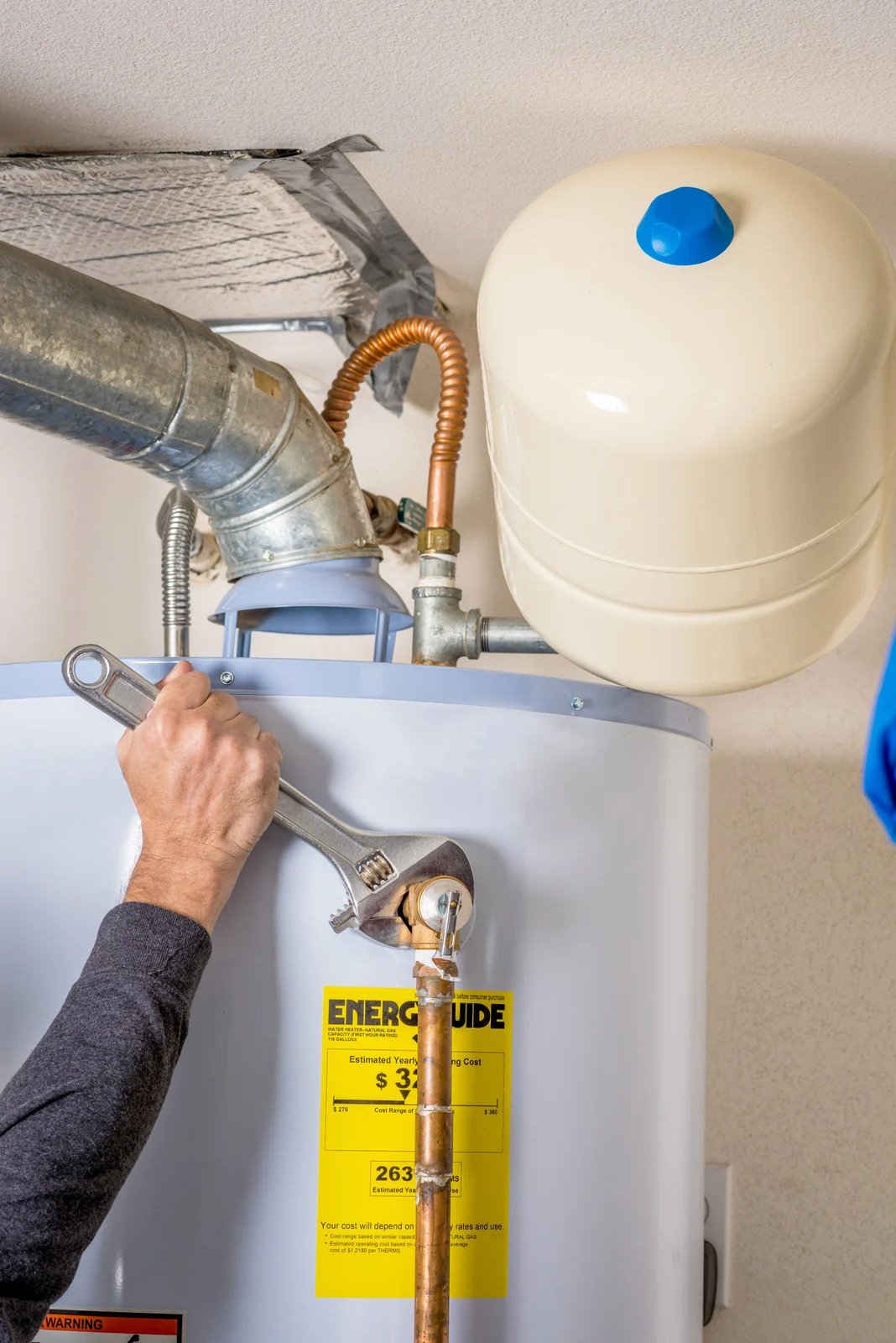 Water heater thermocouple repair by Ser Plumbing