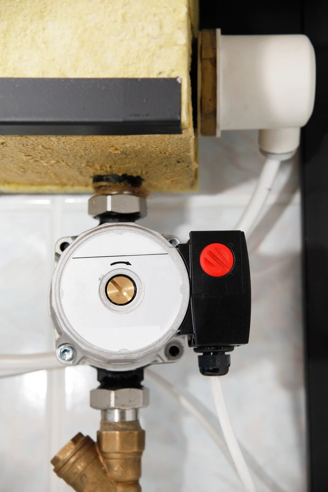 Water heater thermocouple repair by Ser Plumbing