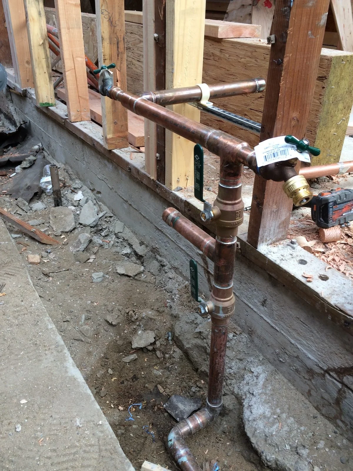 Whole-house repiping in Paramount, CA by Ser Plumbing