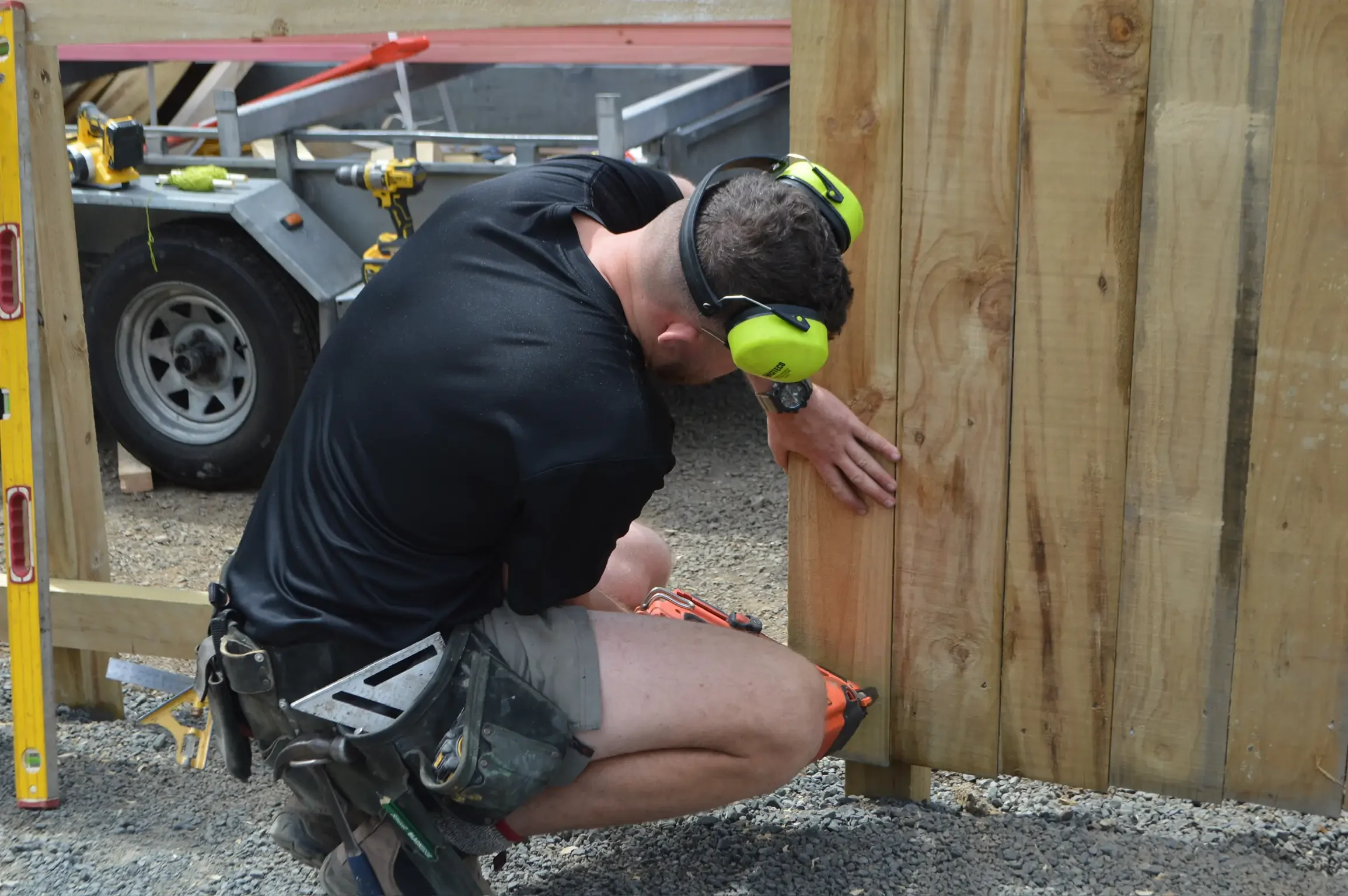 Timber fence built by Dexterity Build in the Waikato