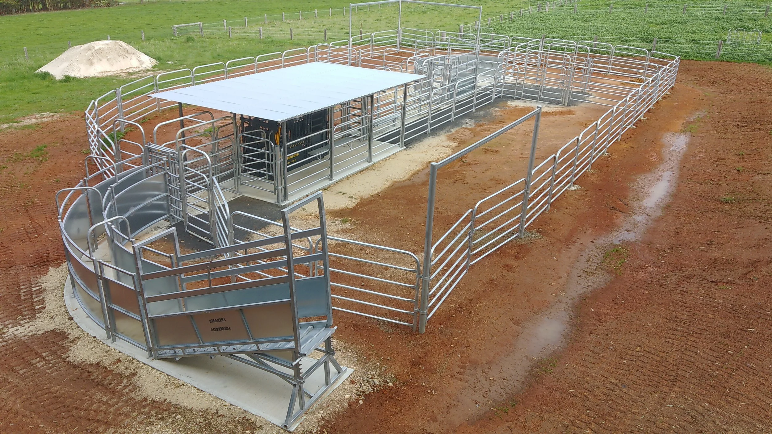 The Gracebrook cattle yard with its covered working area, race and sheeted forcing area