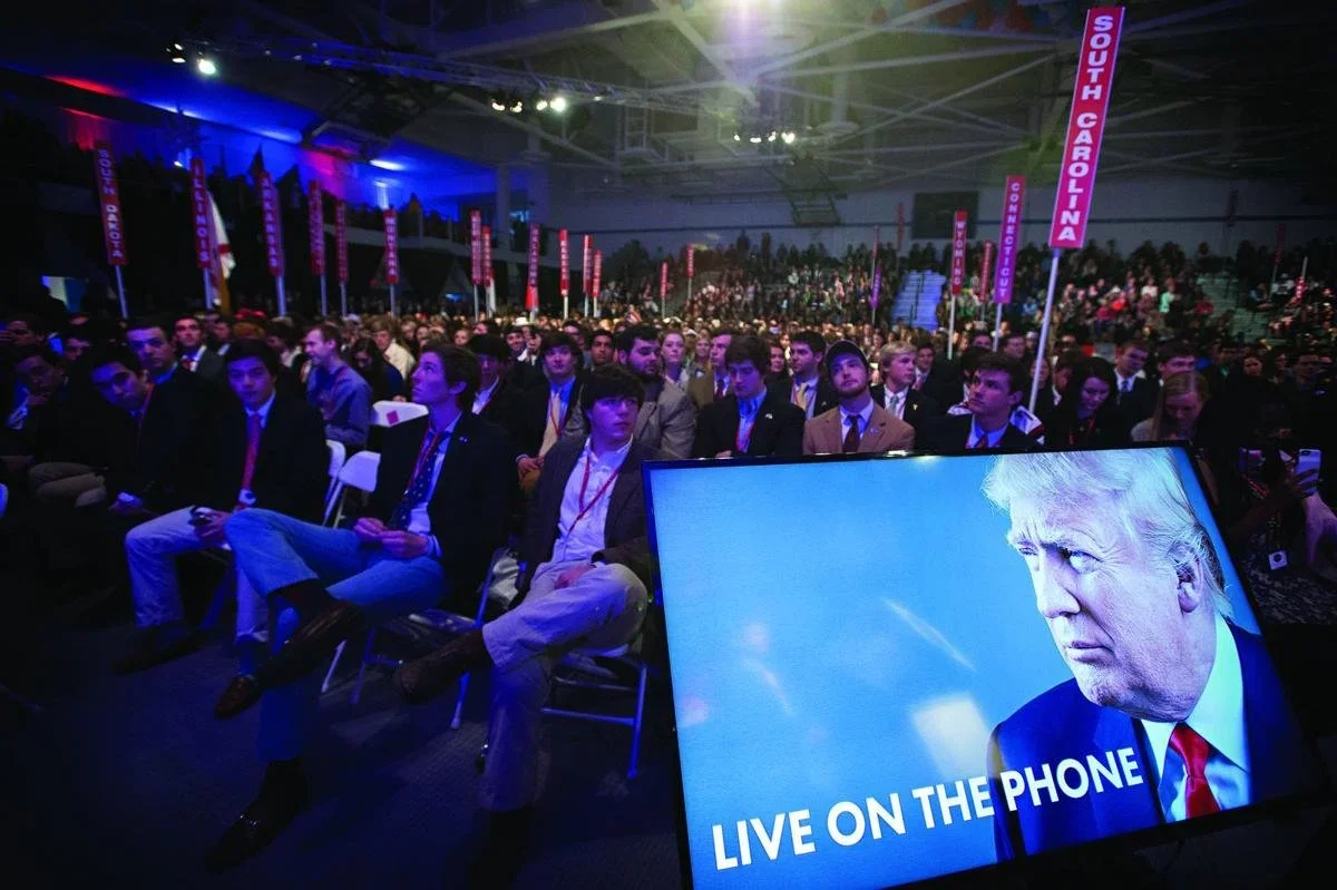 Donald Trump phones Mock Convention