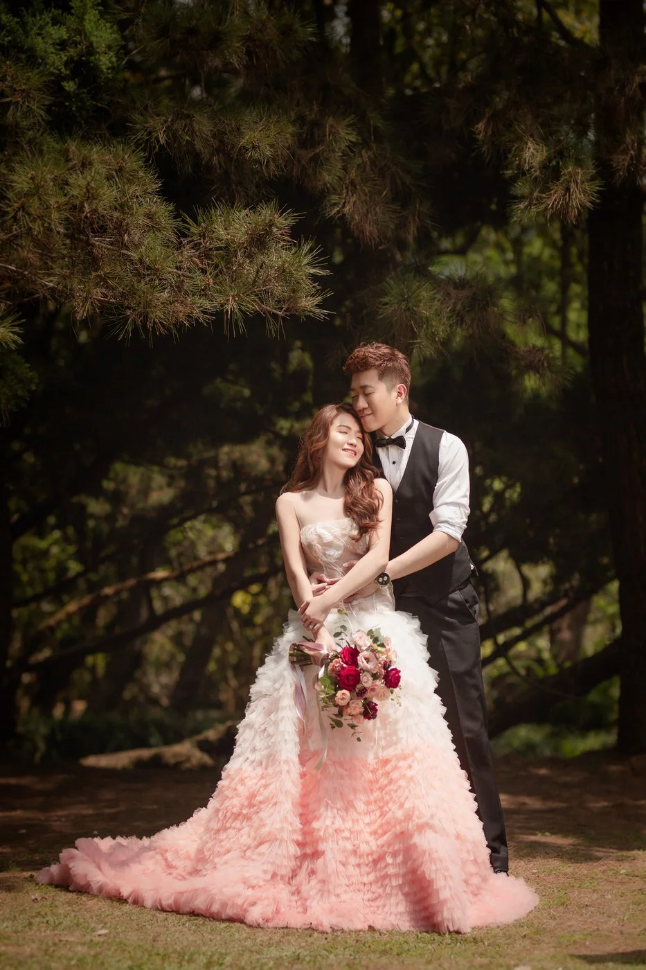 陽明山婚紗照｜樹林的逆光｜Sophia Studio 台北婚紗攝影