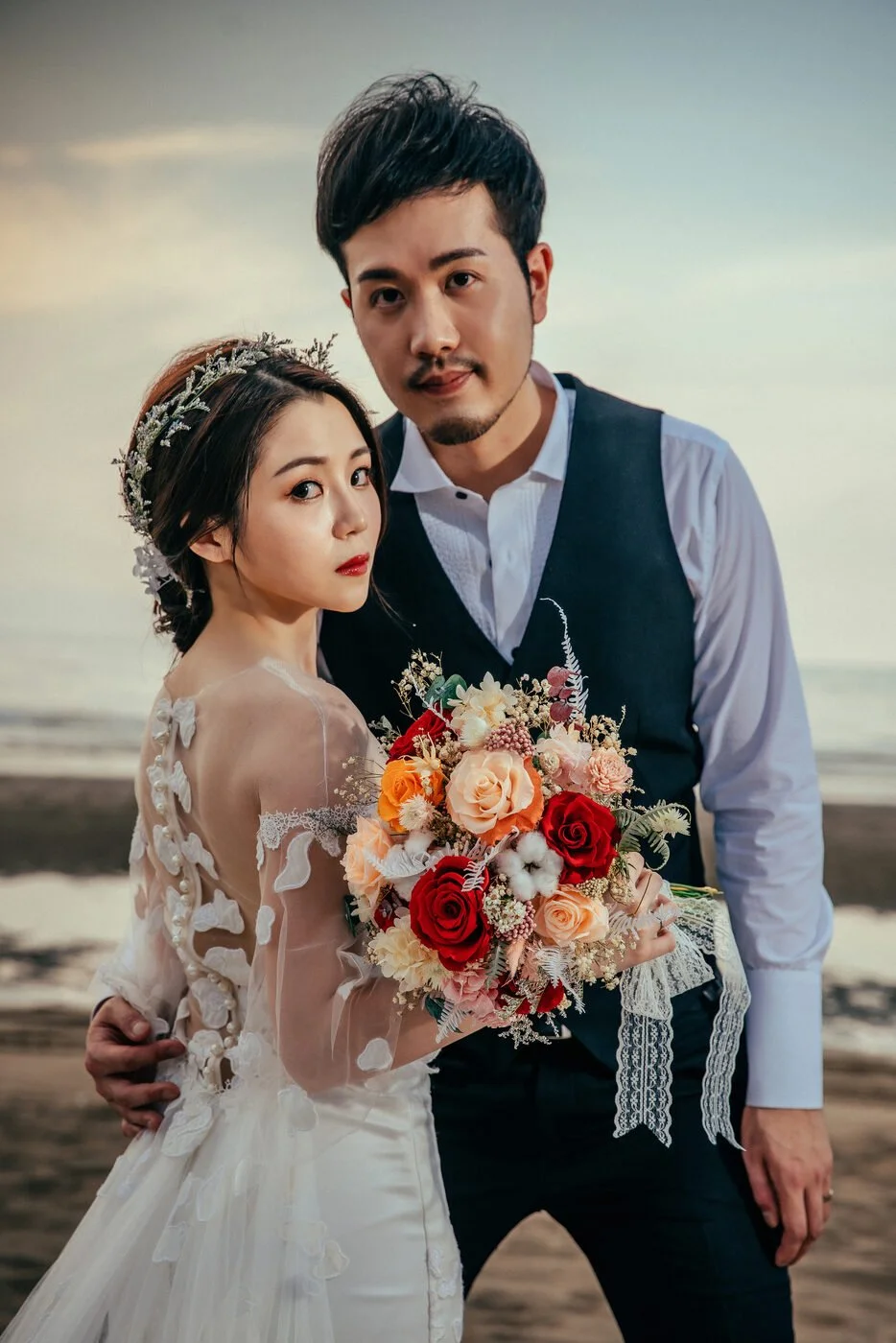 淡水婚紗照｜森林裡的紅｜Sophia Studio 台北婚紗攝影