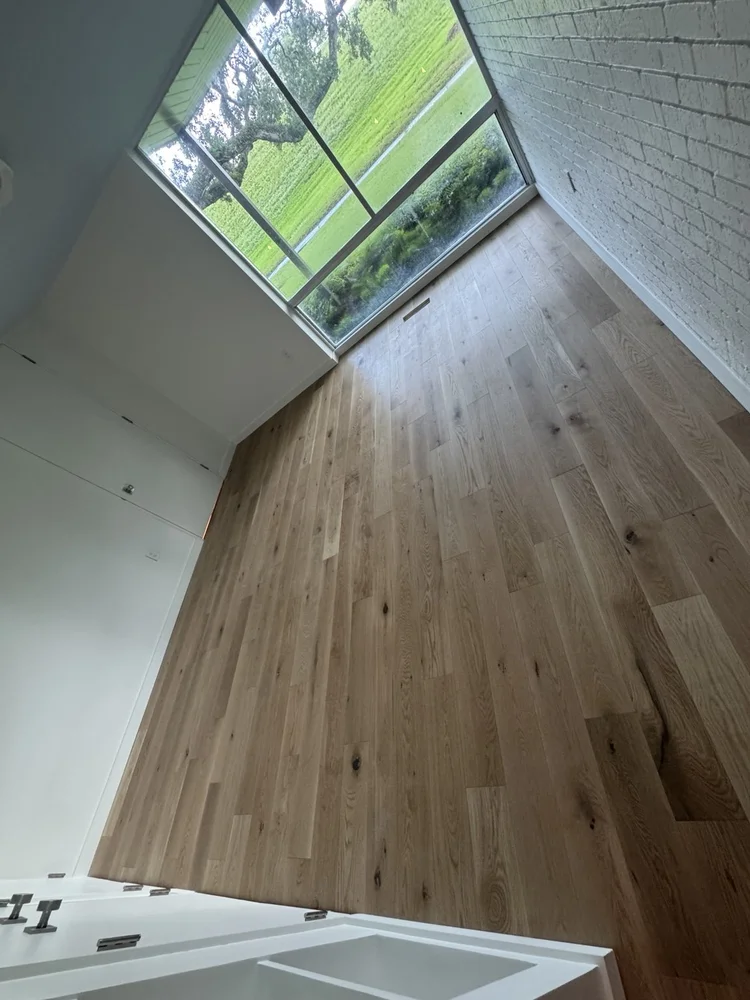 Light plank flooring — project view.