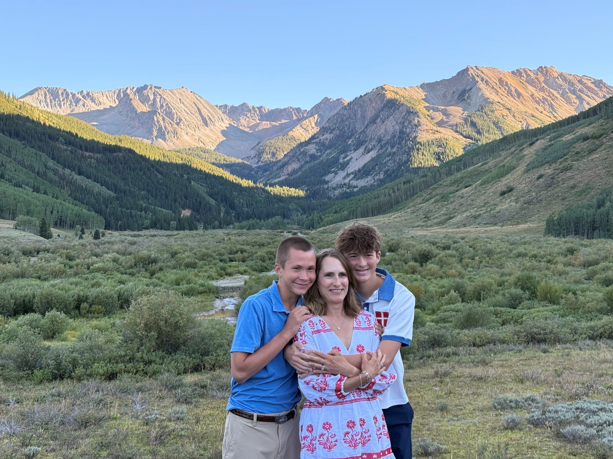 Family in the Aspen mountains