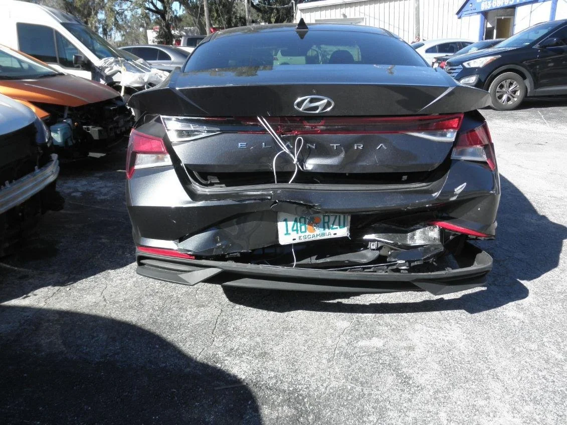Hyundai Elantra before rear collision repair