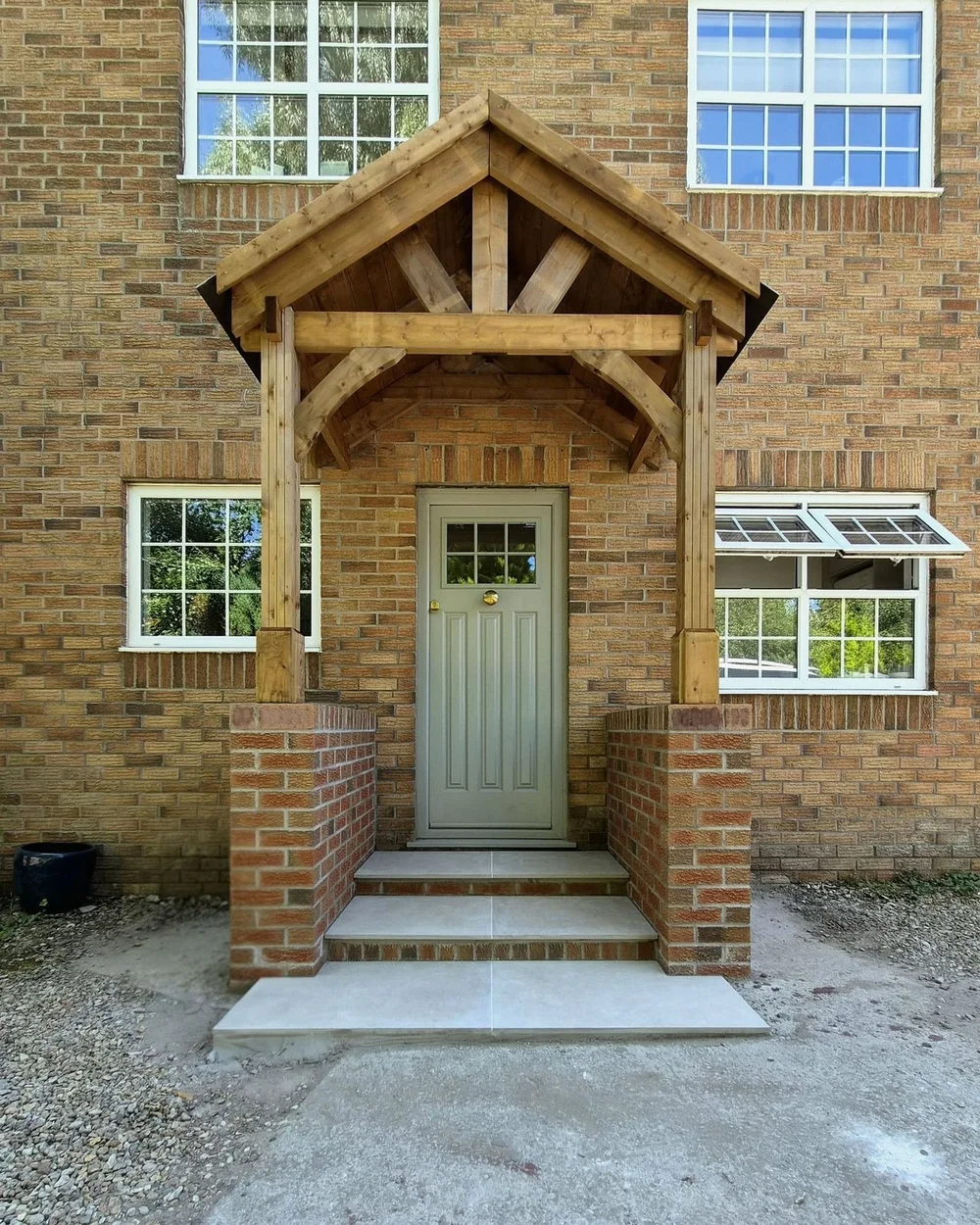 Porch, front