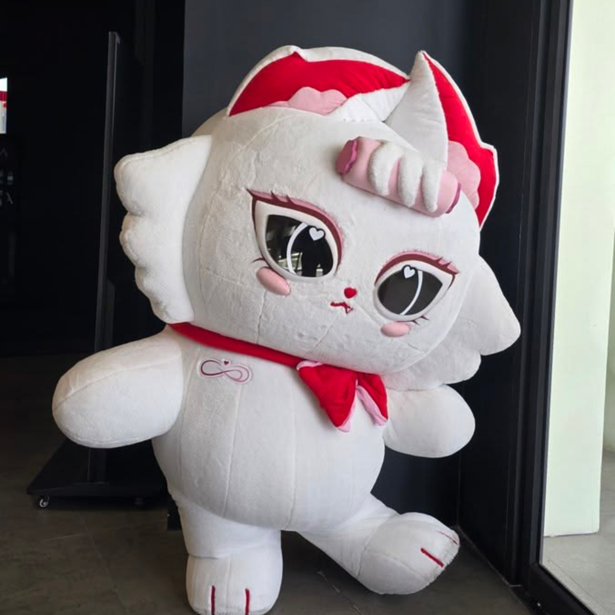 Jewel Mascot