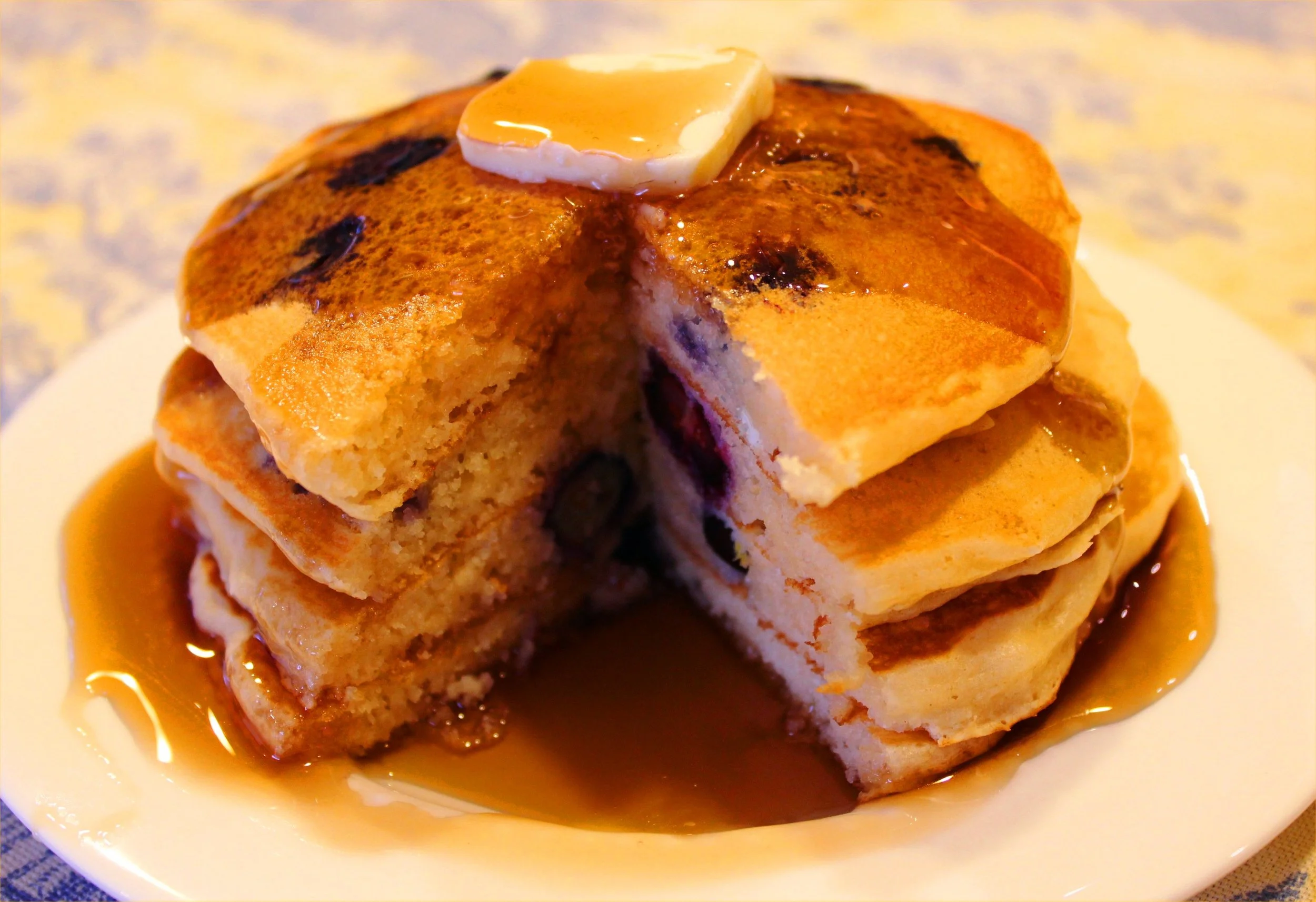 Brunch recipe - blueberry buttermilk pancakes, suitable for team building and cooking classes