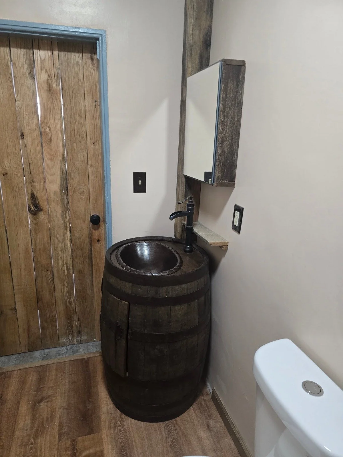 Finished barrel sink