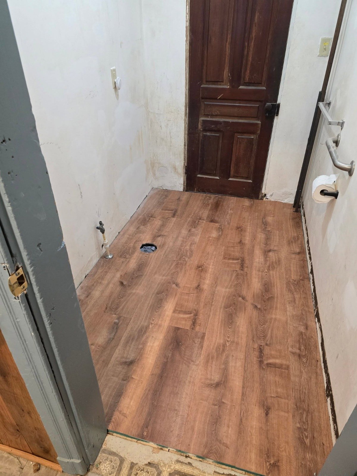 Finished floor