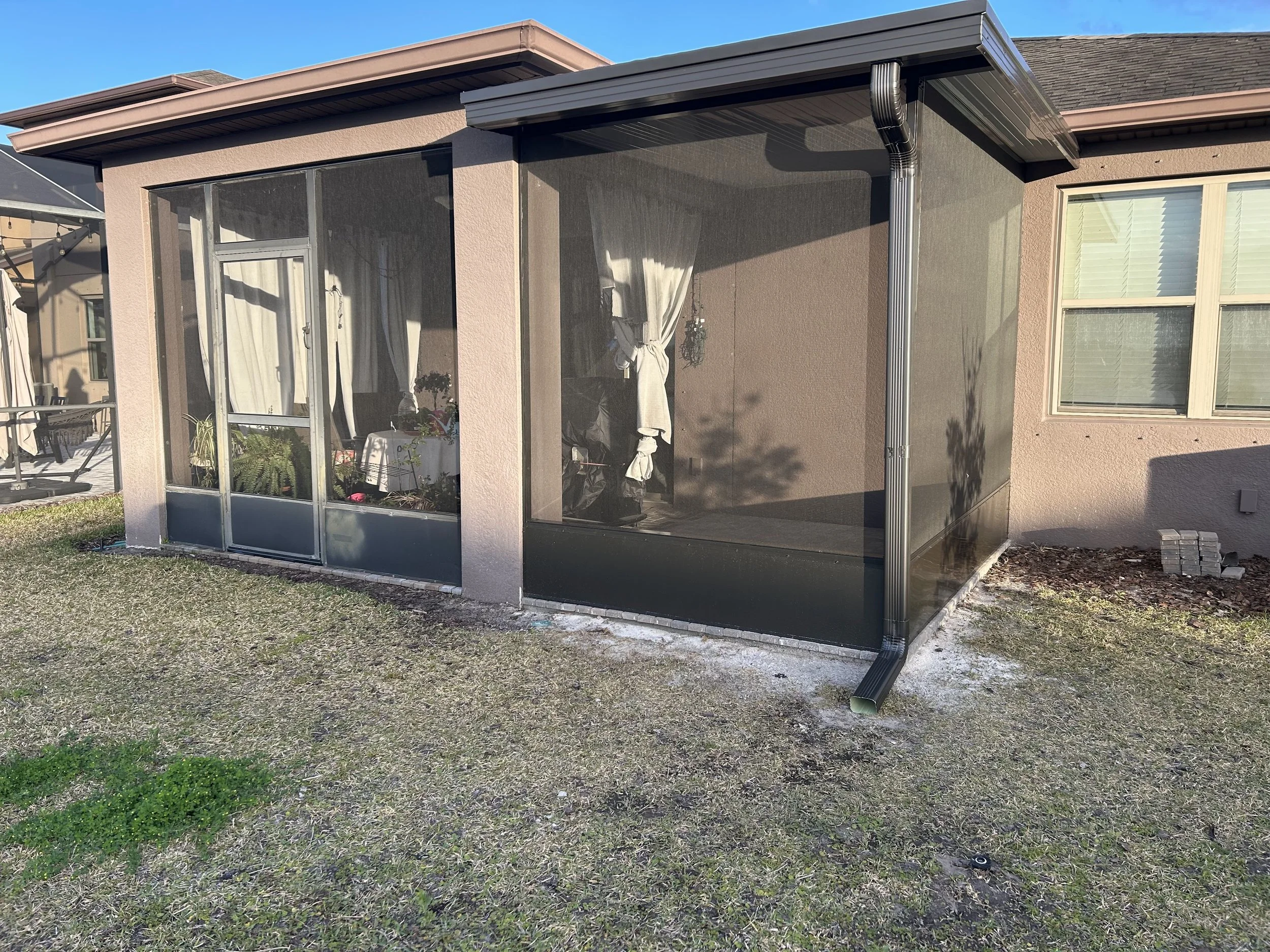 Screen enclosure lanai in Keysville, FL.