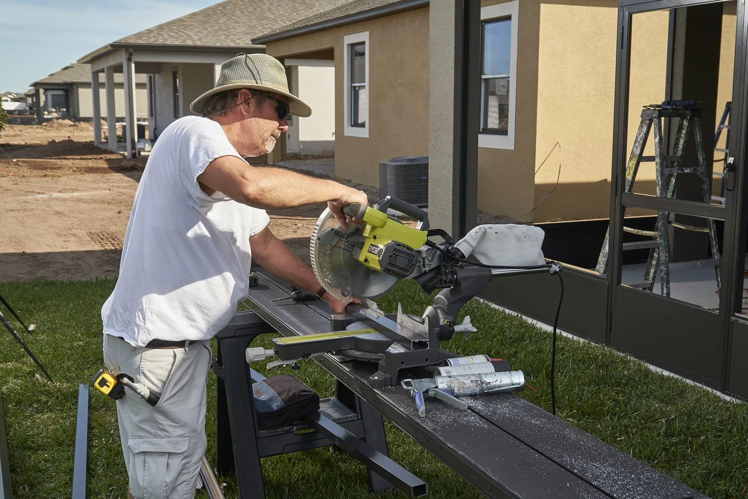 Lanai Guy crew repairing a screen enclosure.