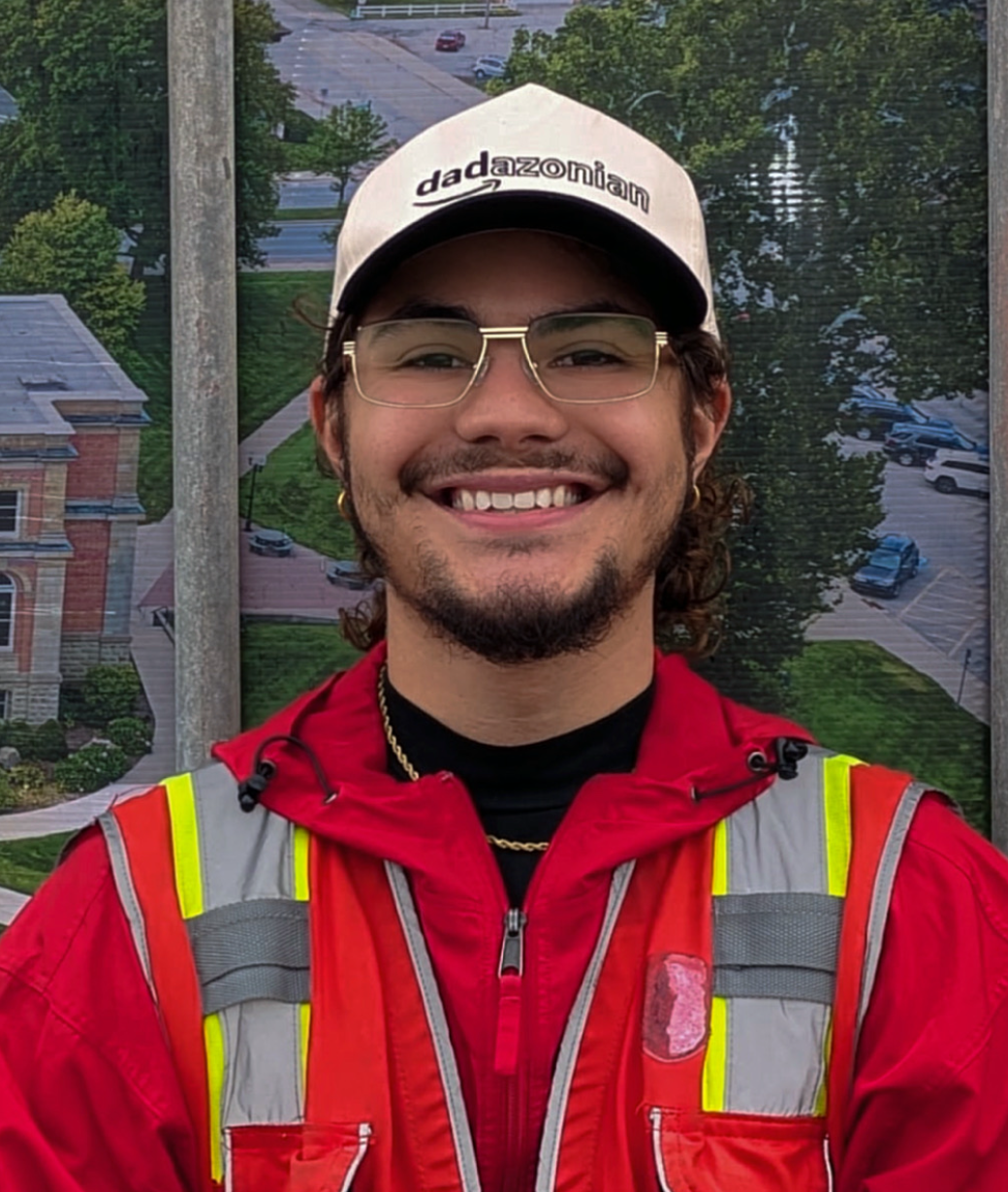 Orlando Gillon — Operations Manager