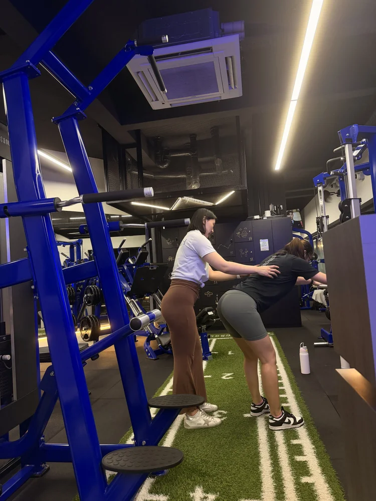 PT Ziwei coaching at Homeground Gym Clementi