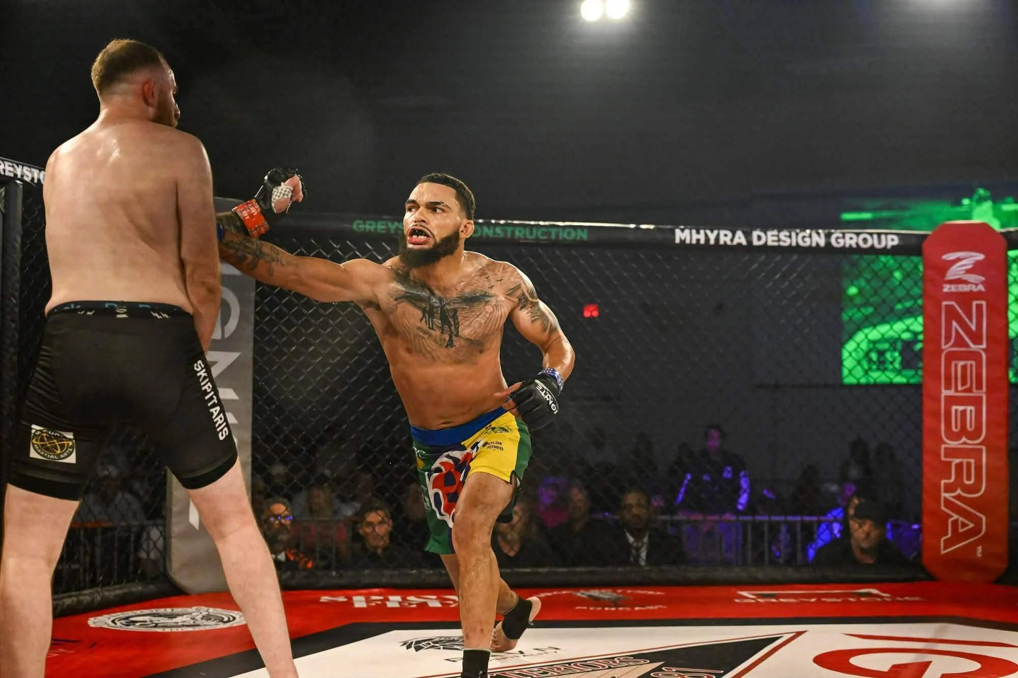 Darren competing in an MMA bout
