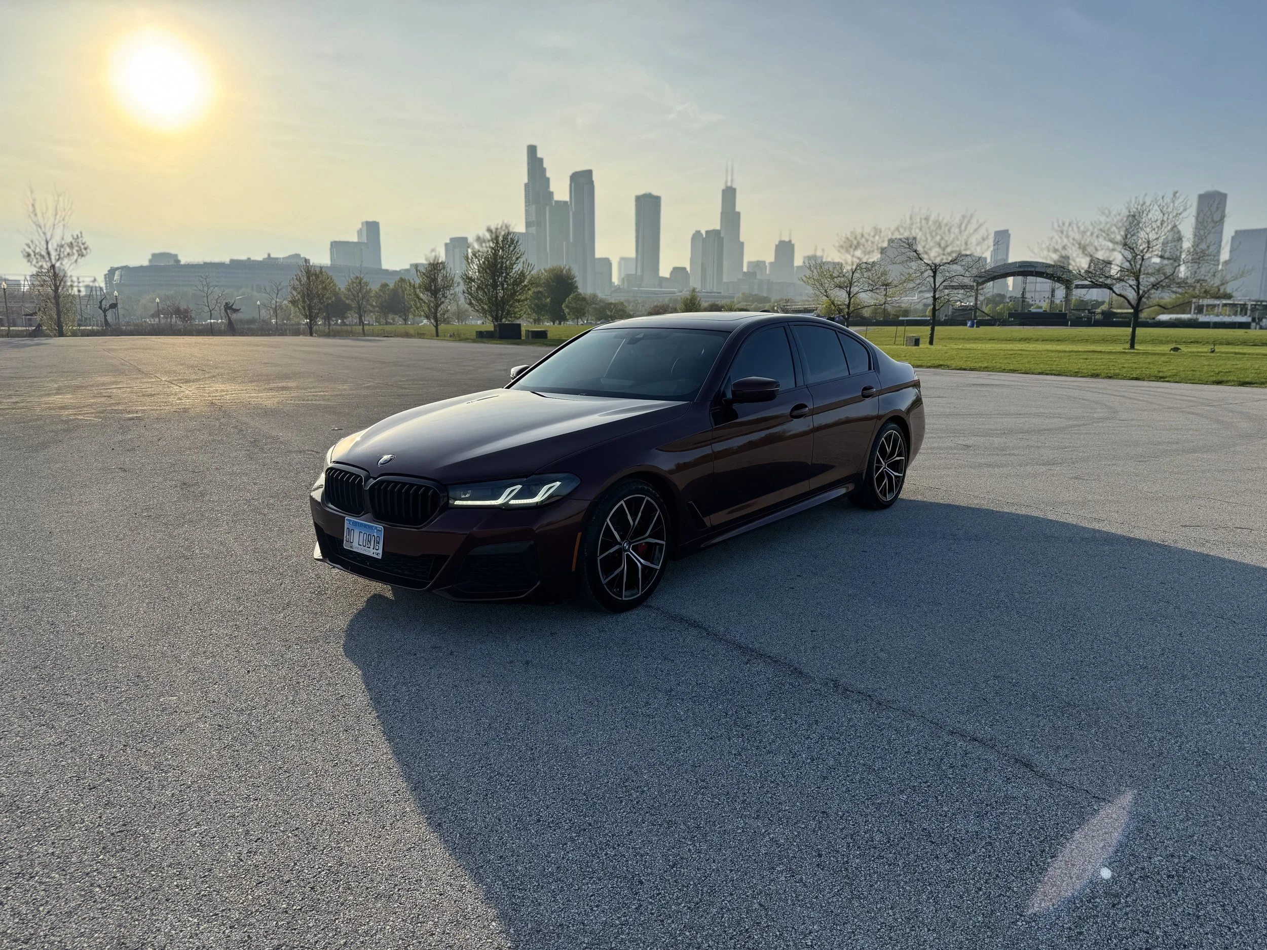 2023 BMW 530i gallery view