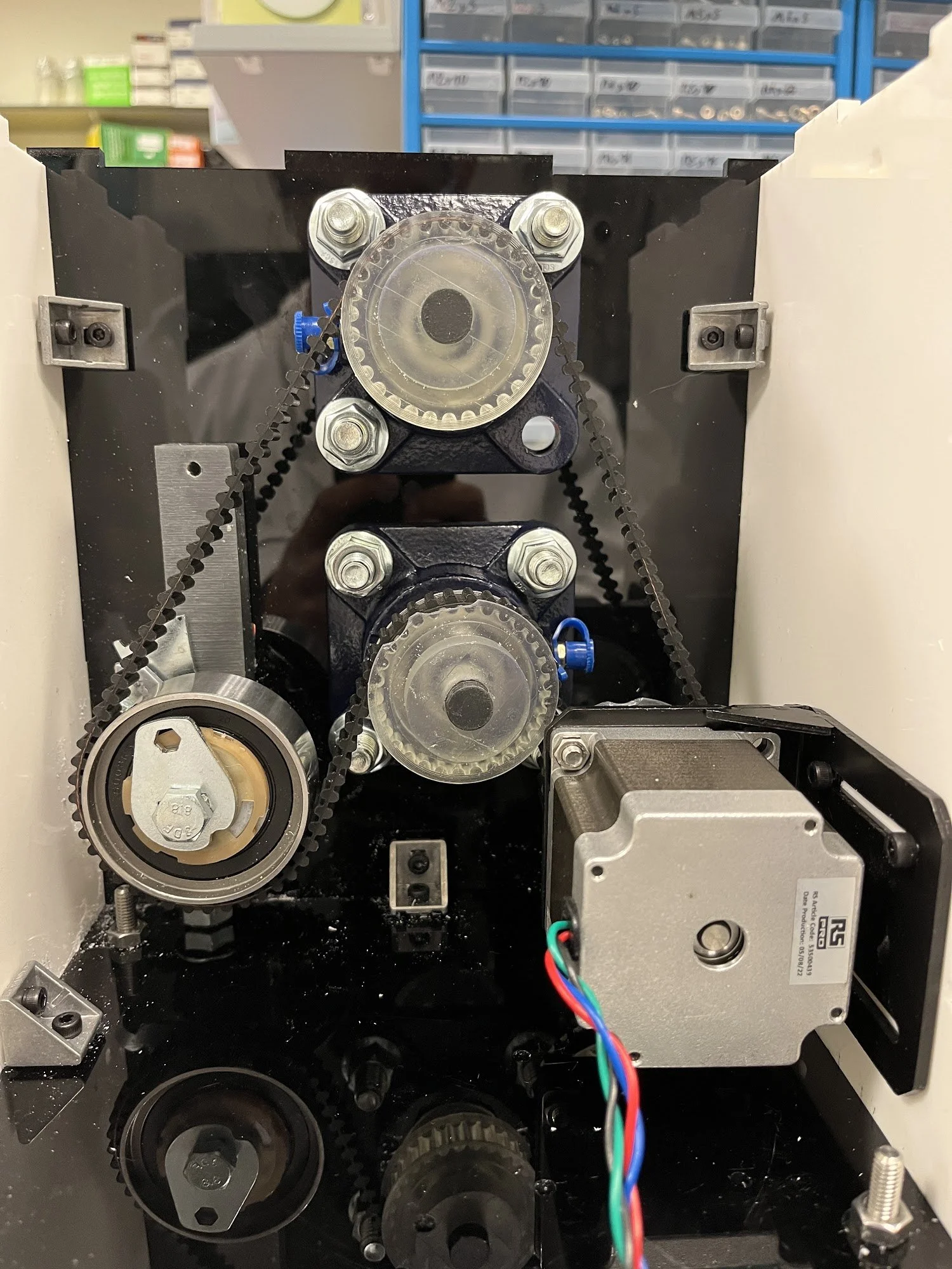 Open-frame prototype of the godet drive