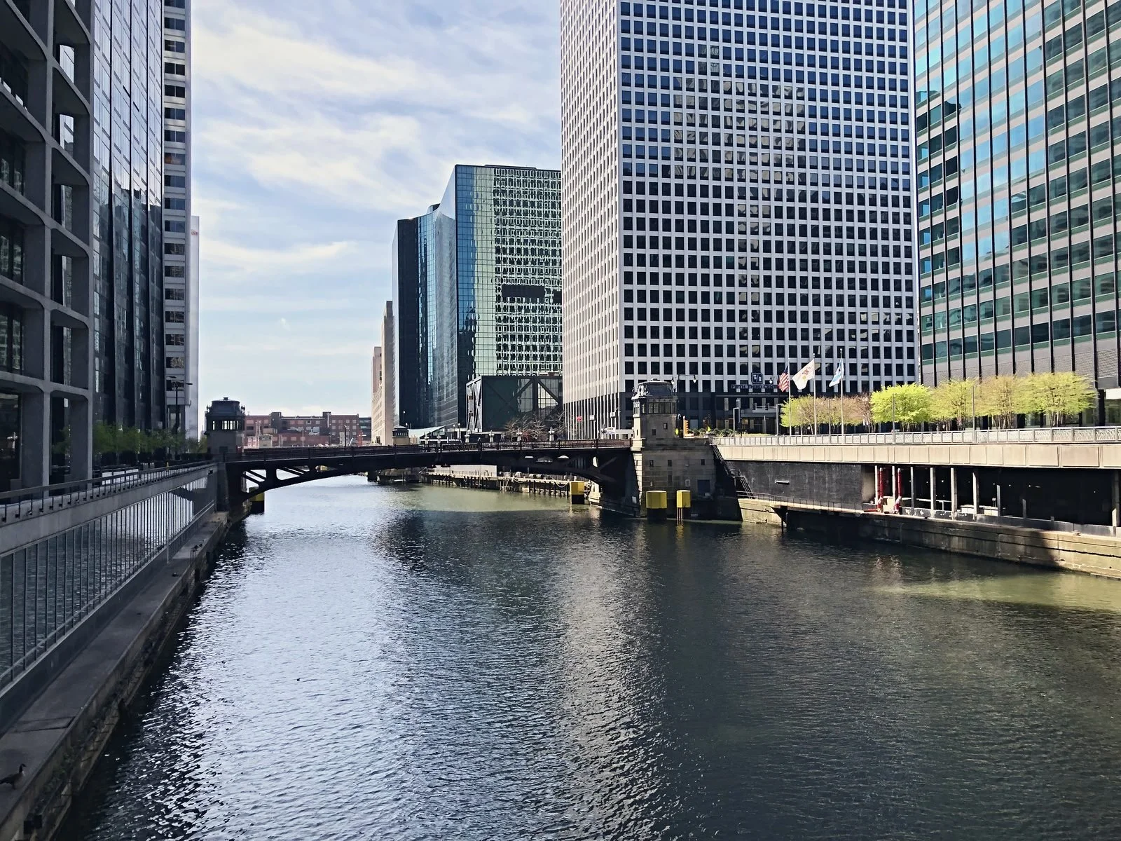 The Chicago River running between downtown high-rises and a bascule bridge