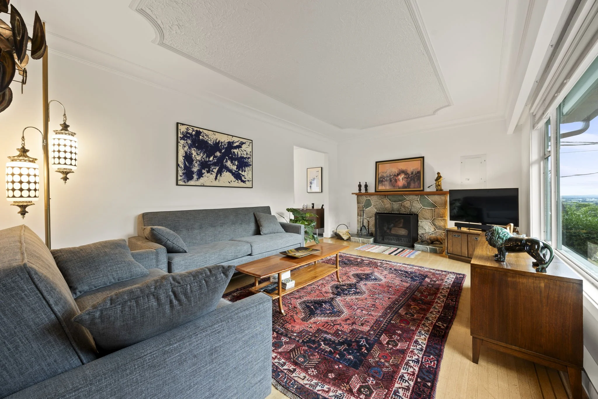 Suite interior