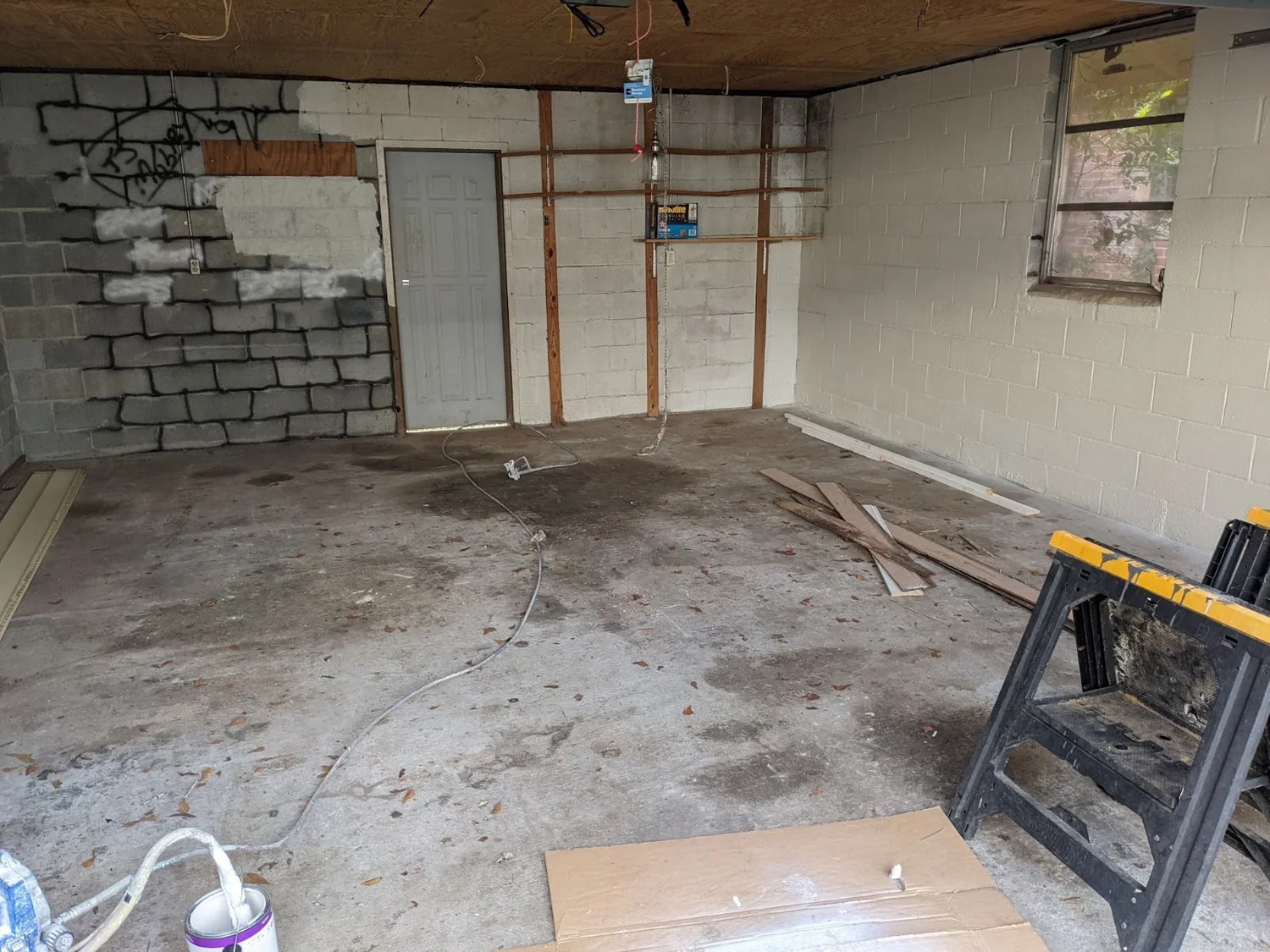 Garage painting before