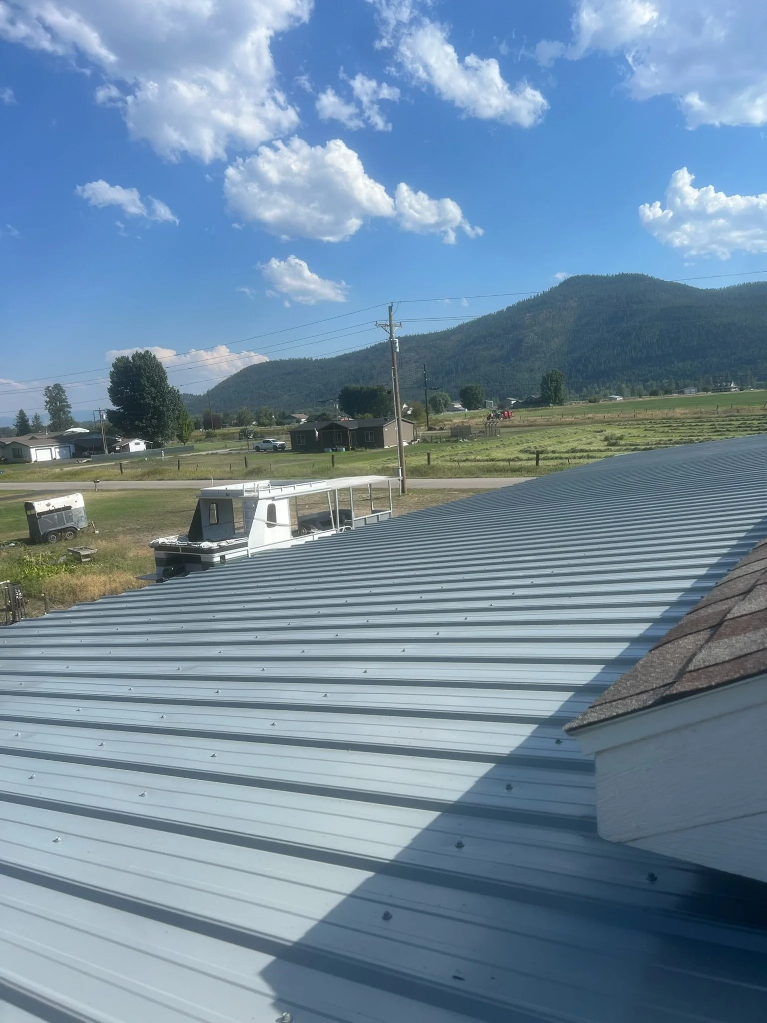 Residential roofing project
