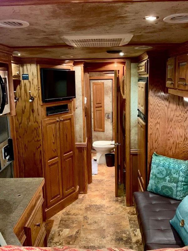 2007 Platinum interior