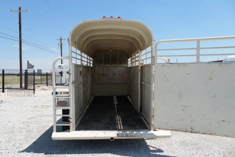 2012 Hughes Ranch Trailer livestock area