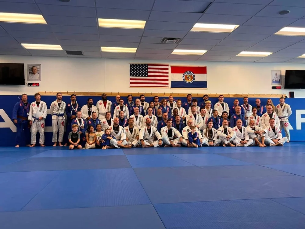 Group photo on the mats at The School