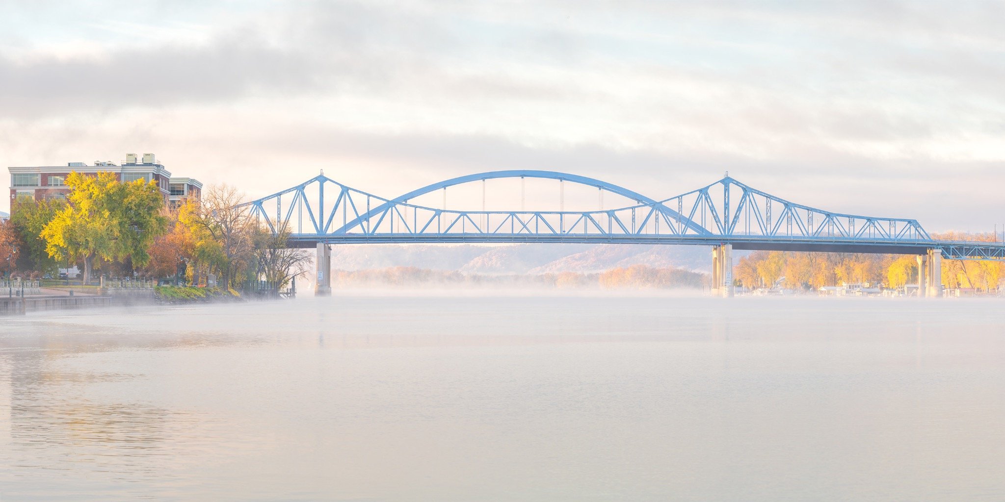 La Crosse’s blue bridges over the Mississippi River