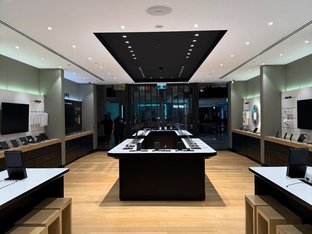 Samsung store at Westfield Parramatta repainted by PQC Painting Solutions