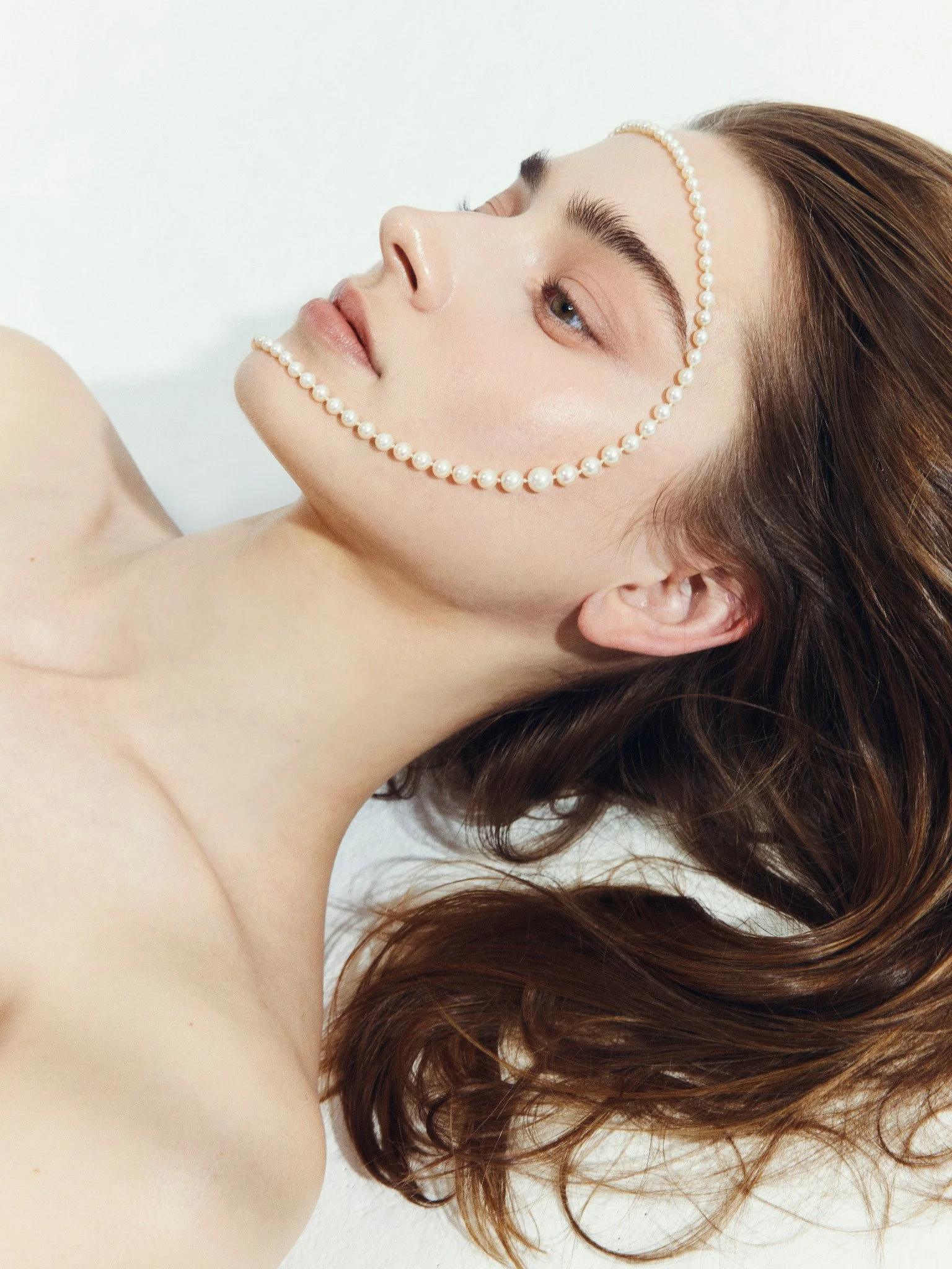 Bôme Magazine — série beauté — Styling by Alix Deschamps