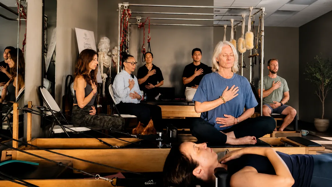 Community meditation at a Nourish & Flourish gathering